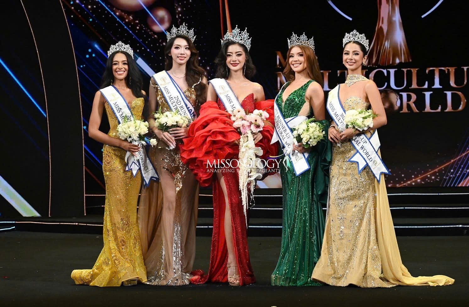 hoa-hau-a-hau-miss-multicultural-world-2026-1783354868.jpg