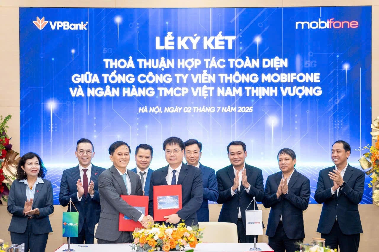 vpbank-va-mobifone-chinh-thuc-ky-ket-thoa-thuan-hop-tac-chien-luoc-toan-dien-1751451977.jpg