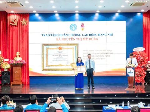 Trường Đại học Hùng Vương TP.HCM đẩy mạnh chuyển đổi số, ứng dụng AI trong hoạt động công đoàn.